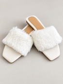 chinelo branco pluma