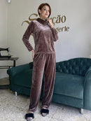 Pijama Veludo Marrom