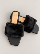 chinelo preto pluma