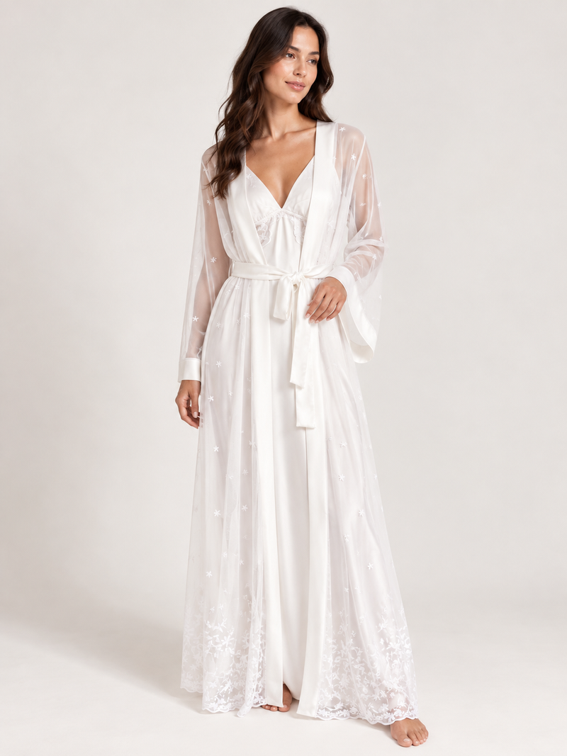 Robe Longo em Tule Bordado e Cetim Off White