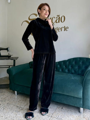 Pijama Veludo Preto