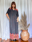 Kaftan Longa Estampa Quadrados com Floral