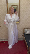 Robe Longo Cetim Plumas